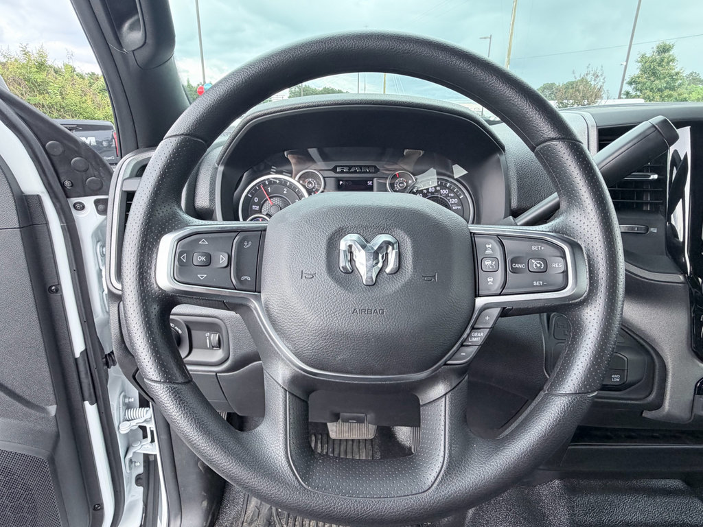 New 2026 RAM 3500 Tradesman w/ Chrome Appearance Group A AWD/4WD image 12