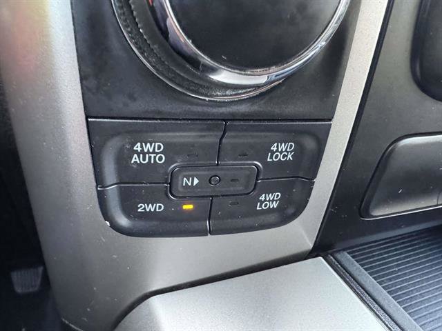 Used 2018 RAM 1500 Big Horn AWD/4WD image 38