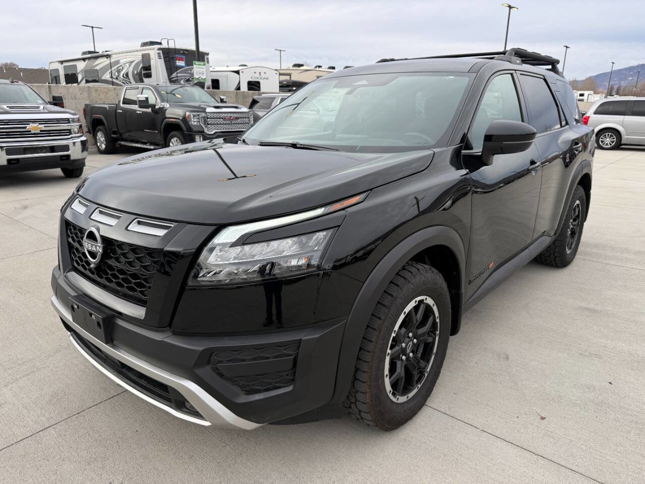 Used 2025 Nissan Pathfinder Rock Creek image 7