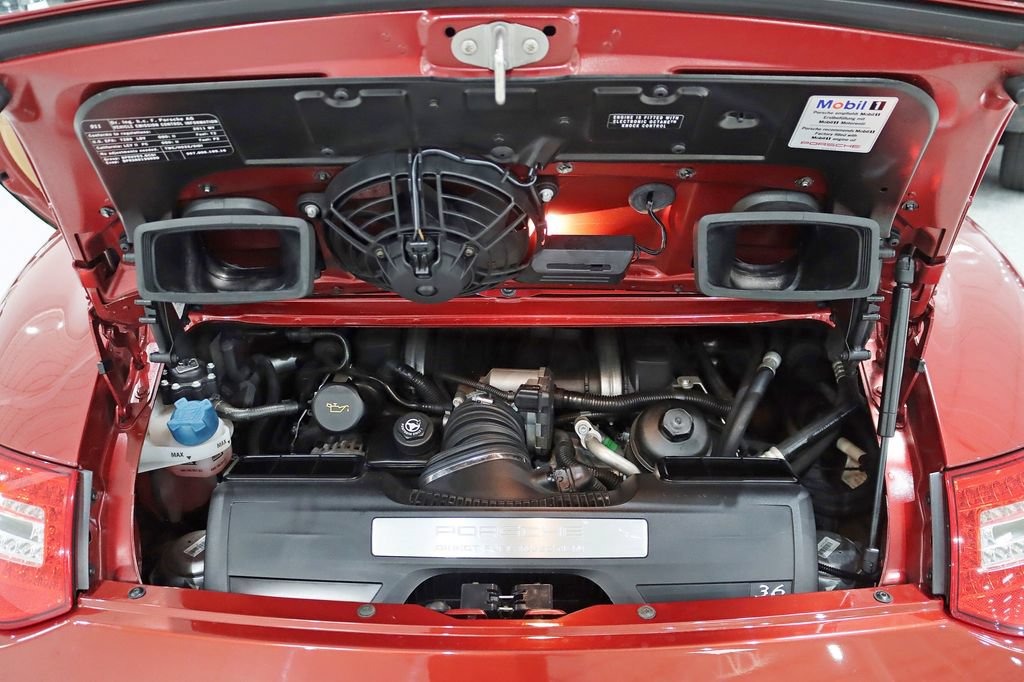 Used 2011 Porsche 911 Carrera RWD image 29