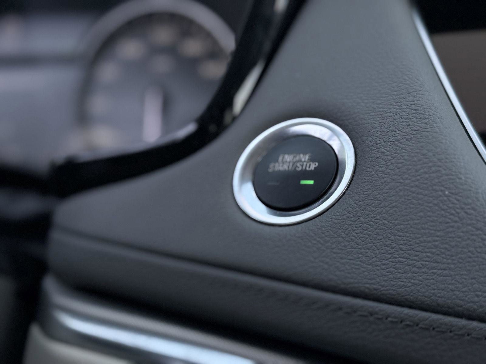 Used 2020 Cadillac XT5 Premium Luxury image 18