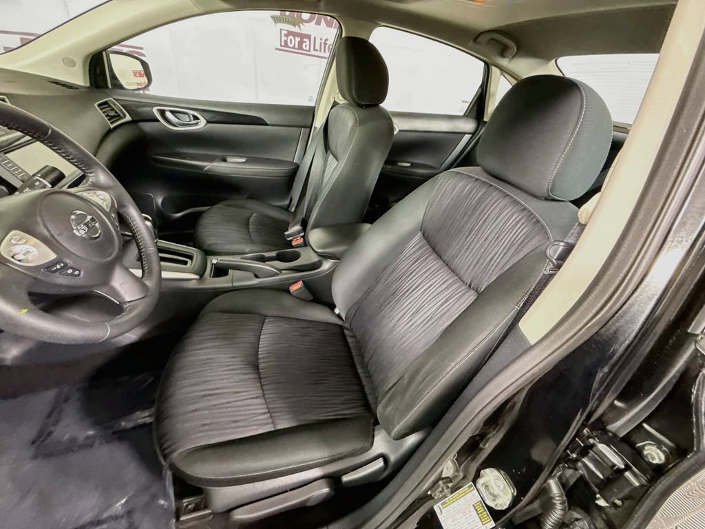 Used 2019 Nissan Sentra SV w/ Special Edition Package FWD image 24