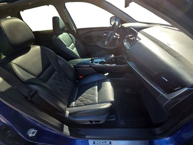Used 2023 Nissan Rogue Platinum w/ Platinum Premium Package image 15