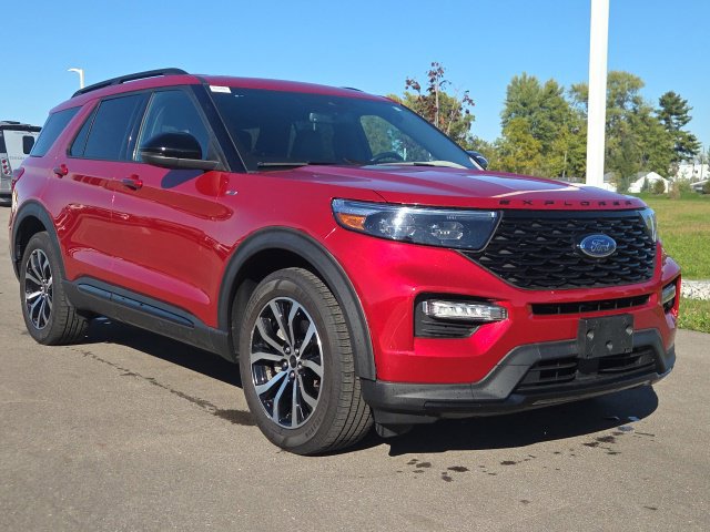 Used 2023 Ford Explorer XLT w/ Equipment Group 202A
