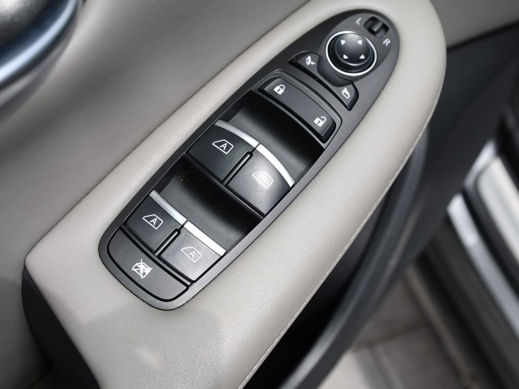 Certified 2023 INFINITI QX50 Luxe image 12