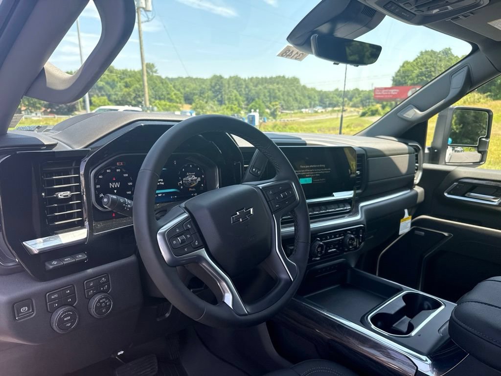 New 2026 Chevrolet Silverado 2500 LTZ AWD/4WD image 15