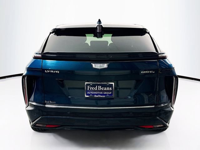 Used 2024 Cadillac Lyriq Tech image 7