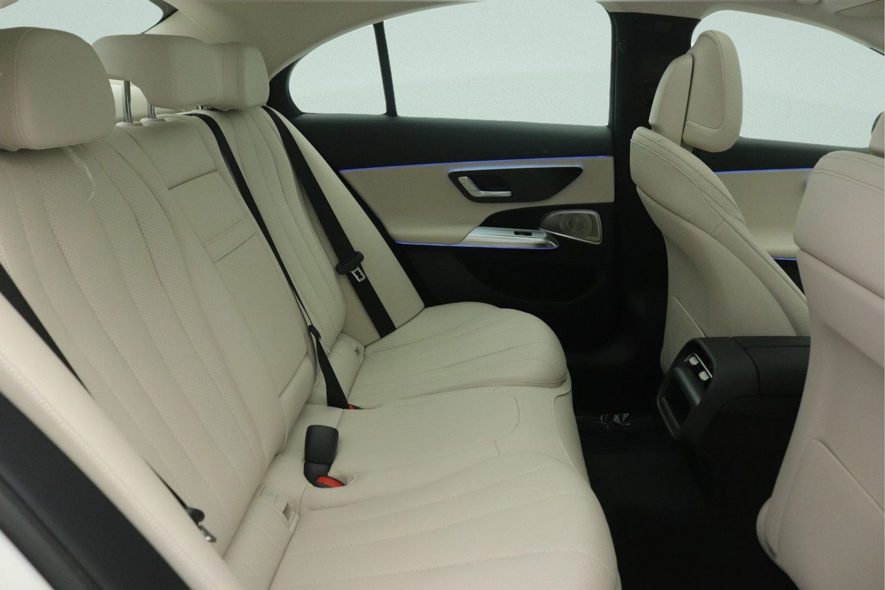 New 2026 Mercedes-Benz E 350 Sedan image 8