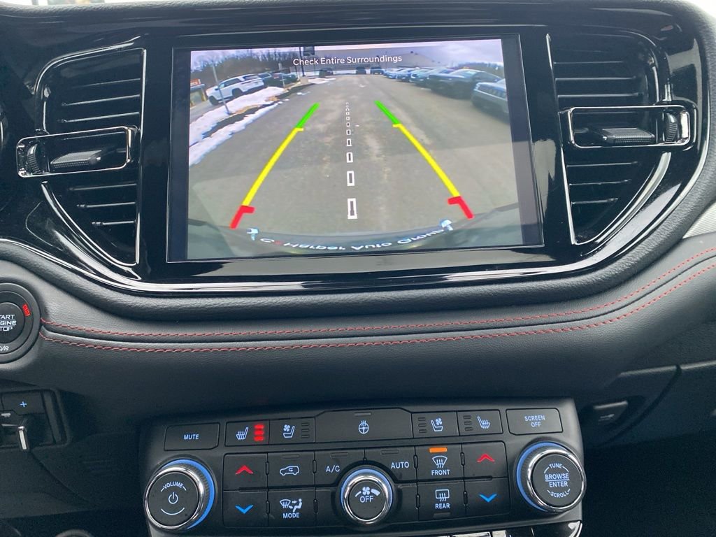 Used 2025 Dodge Durango GT image 40