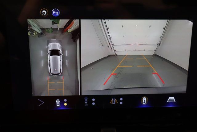 New 2026 Chevrolet Equinox RS w/ Safety and Technology Package image 23