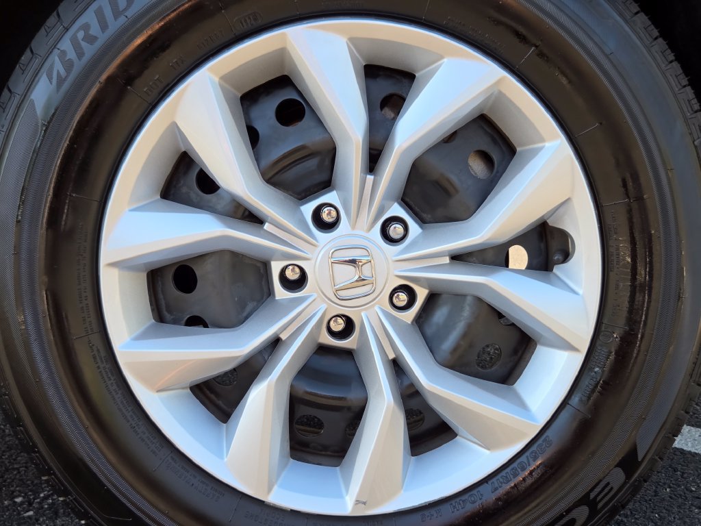 Used 2025 Honda CR-V LX image 14