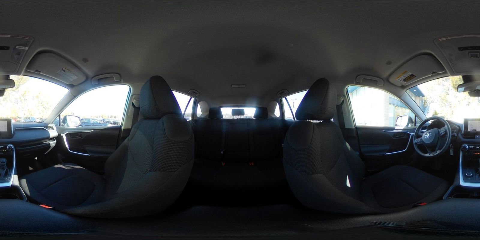 Used 2025 Toyota RAV4 LE image 41