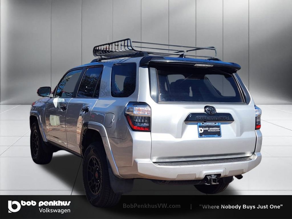 Used 2021 Toyota 4Runner Venture w/ Moonroof Package AWD/4WD image 27