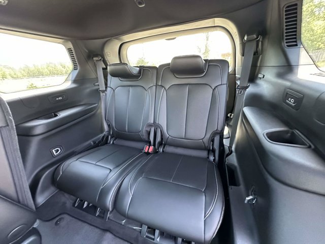New 2026 Jeep Grand Cherokee L Limited w/ Luxury Tech Group II AWD/4WD image 27