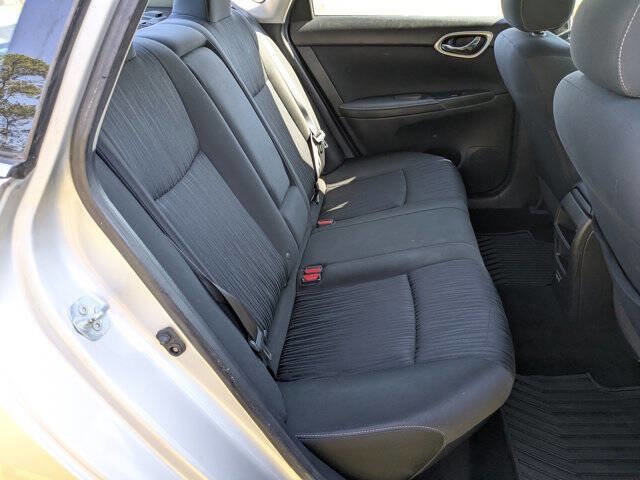 Used 2019 Nissan Sentra SV FWD image 30