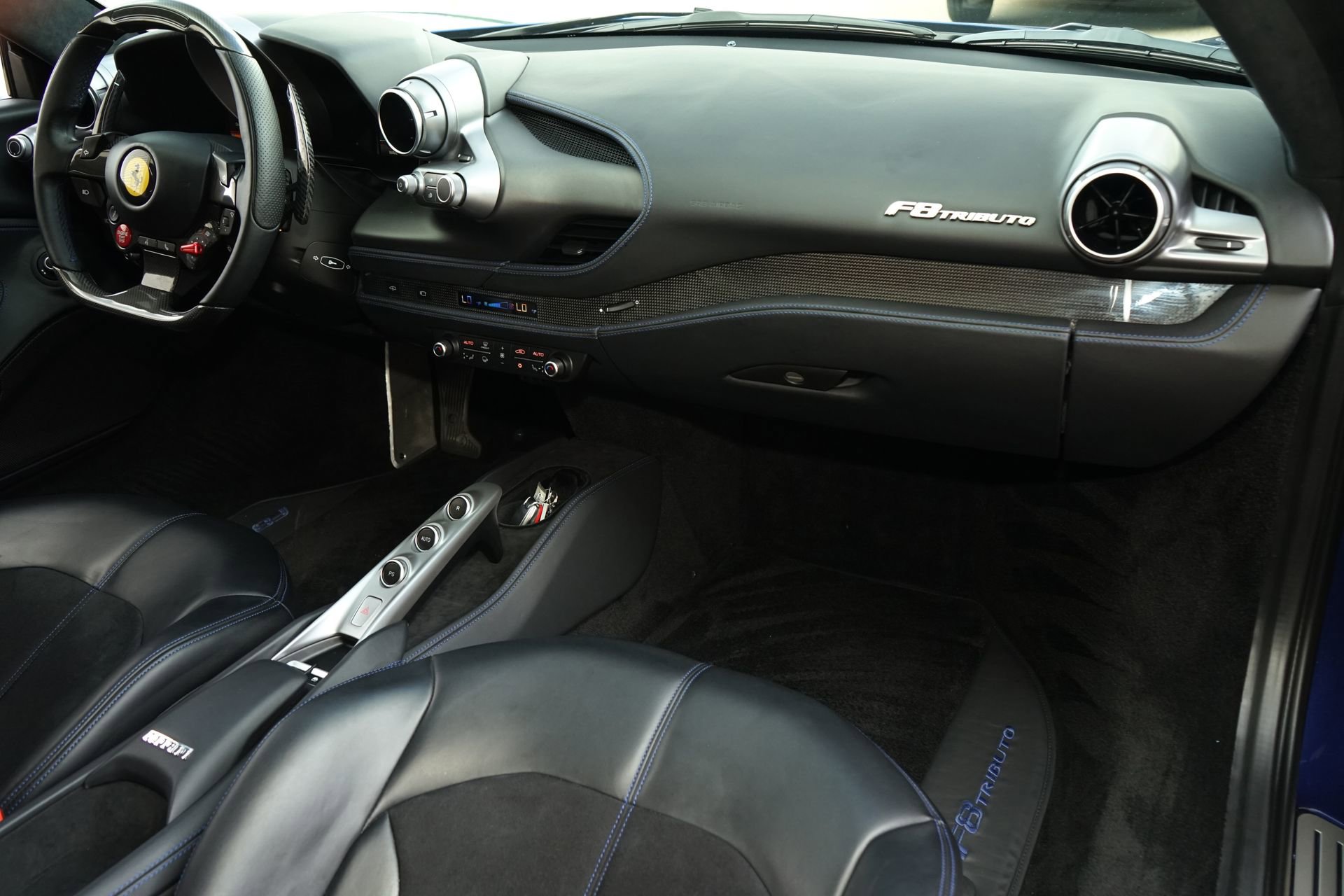 Used 2020 Ferrari F8 Tributo image 16