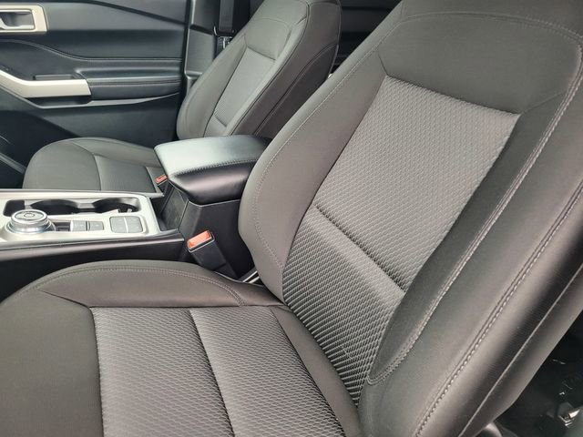 Certified 2023 Ford Explorer XLT image 11
