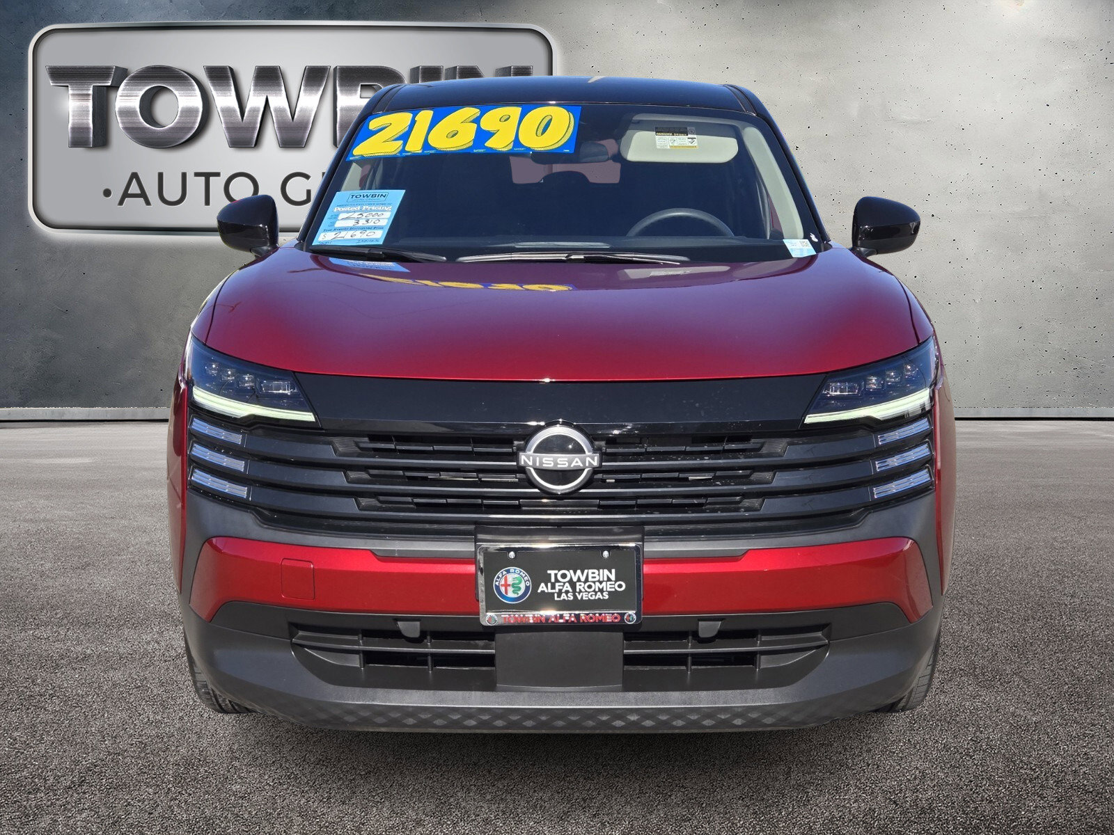 Used 2025 Nissan Kicks SV FWD image 8