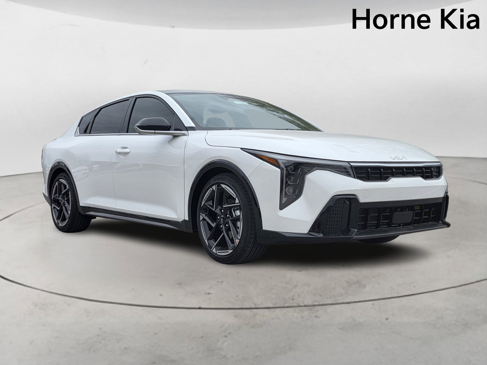 New 2025 Kia K4 GT-Line image 2