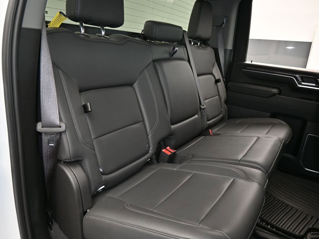 Used 2024 Chevrolet Silverado 2500 LTZ image 41