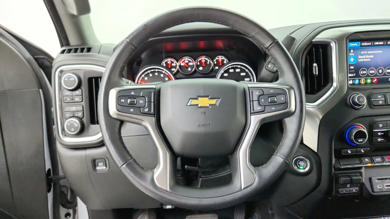Used 2020 Chevrolet Silverado 1500 LT w/ All-Star Edition image 21