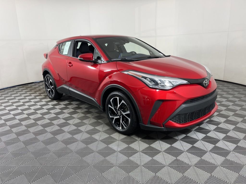 Used 2020 Toyota C-HR XLE image 13