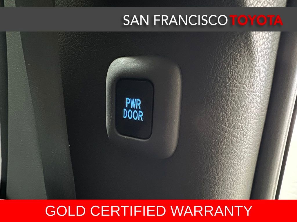 Certified 2021 Toyota Sienna Limited image 23