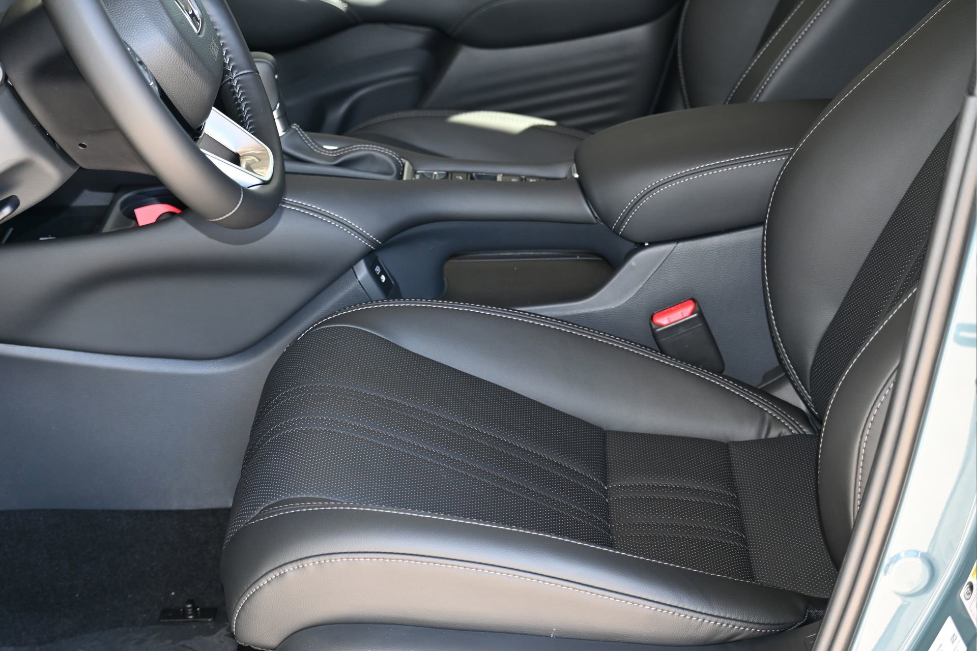 New 2026 Honda HR-V EX-L image 10