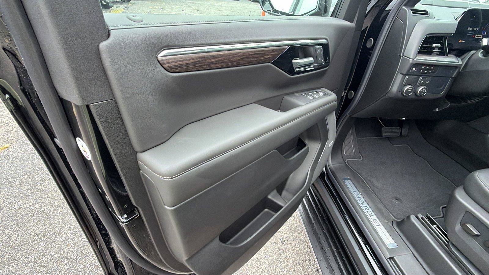 New 2026 Chevrolet Tahoe LT w/ Comfort Package RWD image 14