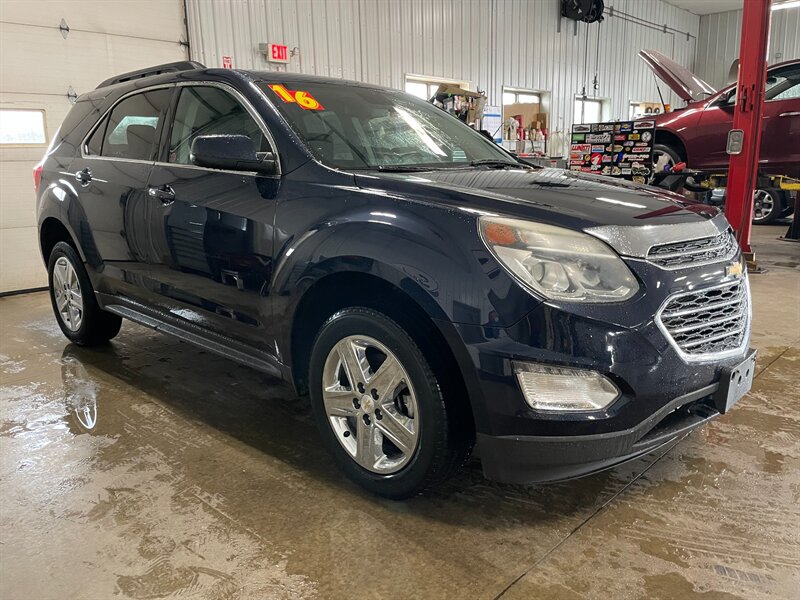 Used 2016 Chevrolet Equinox LT w/ LT Convenience Package AWD/4WD image 4