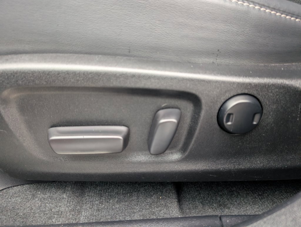 Used 2020 Lexus RX 350 AWD w/ Premium Package image 18