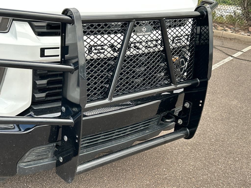 Used 2020 Chevrolet Silverado 2500 Custom w/ Custom Convenience Package AWD/4WD image 19