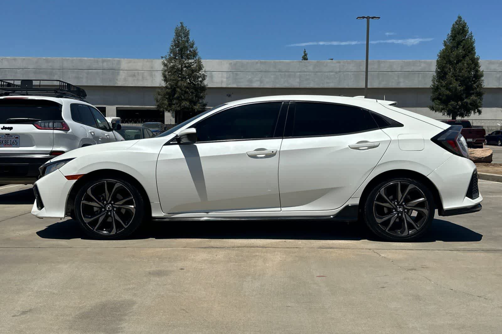 Used 2019 Honda Civic Sport image 6
