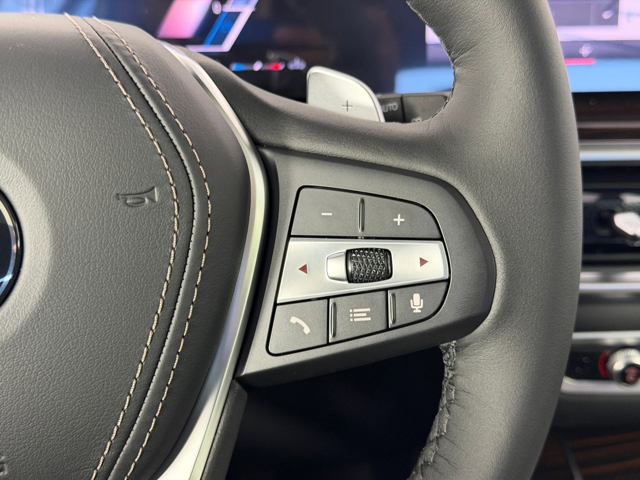 New 2026 BMW X5 sDrive40i w/ Climate Comfort Package image 27