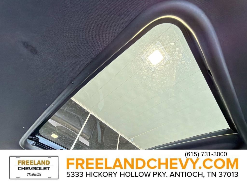 Used 2023 Chevrolet Camaro LT w/ RS Package image 27