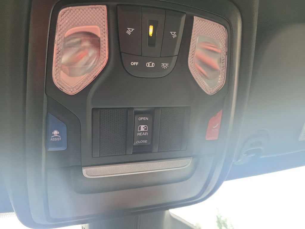 Used 2025 RAM 1500 Classic Warlock AWD/4WD image 30