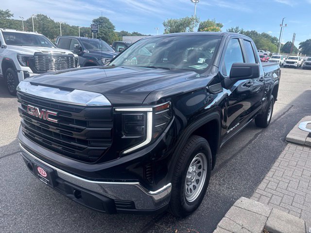 Used 2023 GMC Sierra 1500 Pro w/ Pro Value Package AWD/4WD image 3