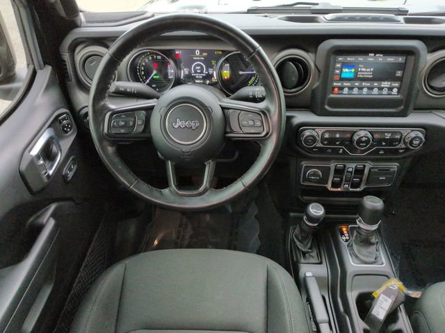 Certified 2023 Jeep Wrangler Unlimited w/ Cold Weather Group AWD/4WD image 18