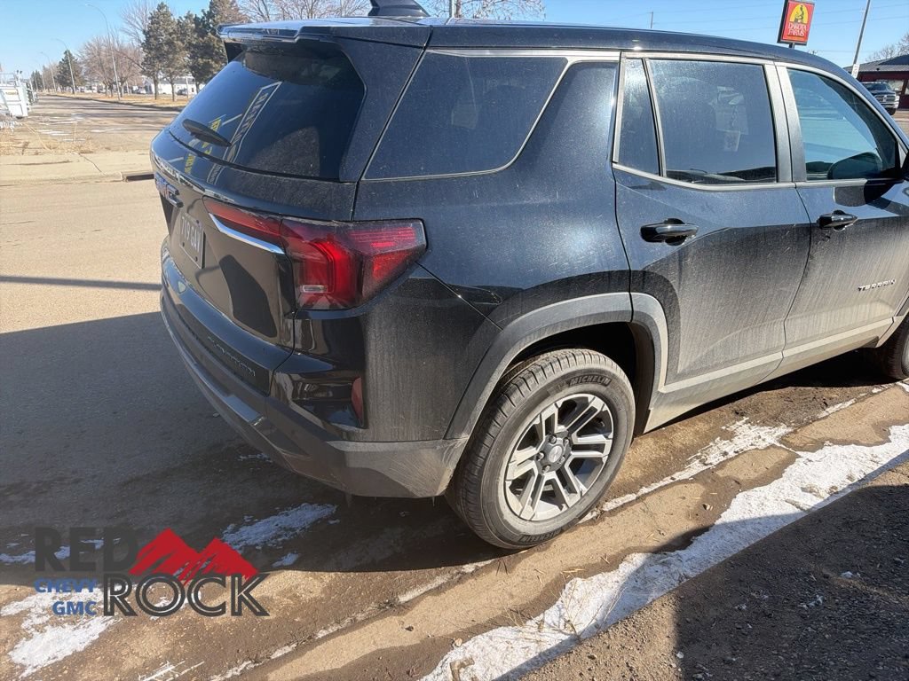 Used 2025 GMC Terrain Elevation AWD/4WD image 14
