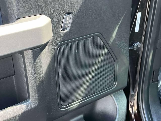 Used 2018 Ford F150 XLT w/ Equipment Group 302A Luxury AWD/4WD image 25