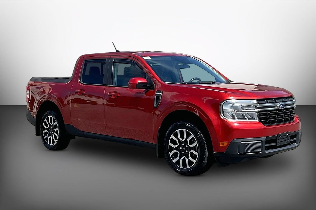 Used 2022 Ford Maverick Lariat w/ Equipment Group 500A Standard AWD/4WD image 2