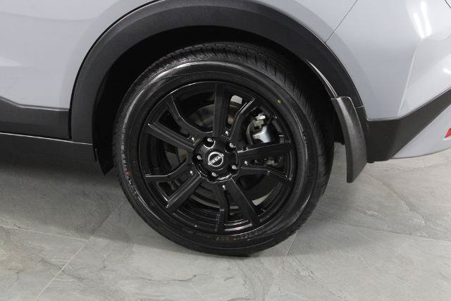 Certified 2023 Nissan Kicks SR w/ SR Premium Package FWD image 15