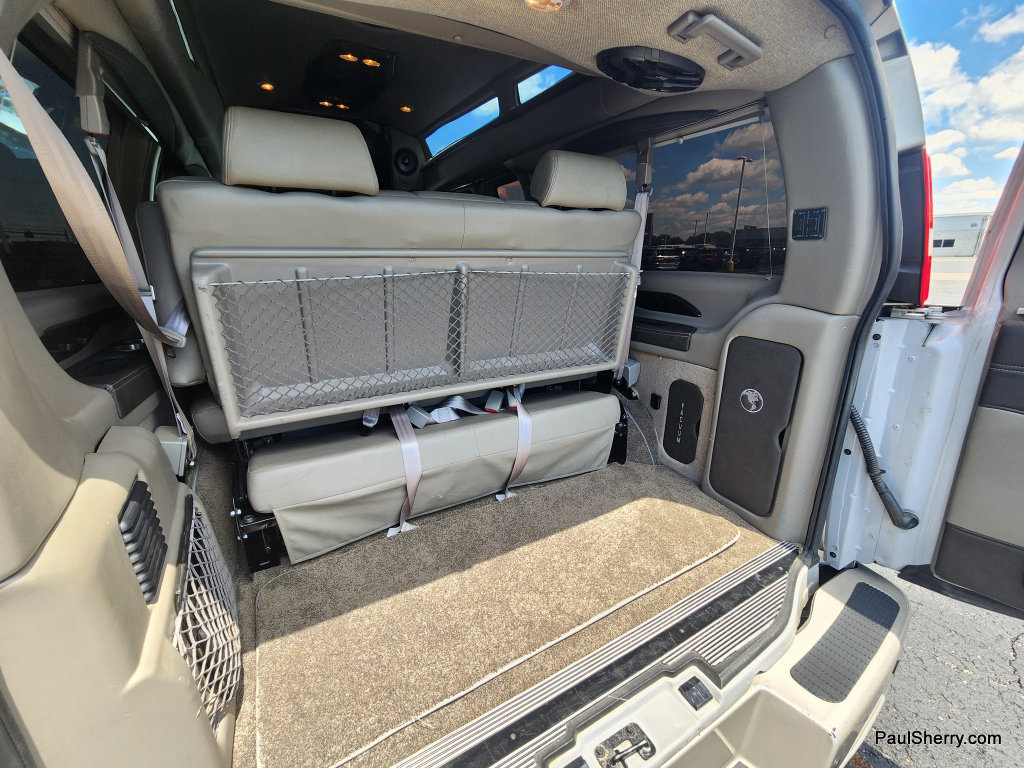 Used 2021 GMC Savana 2500 LS w/ Enhanced Convenience Package RWD image 18