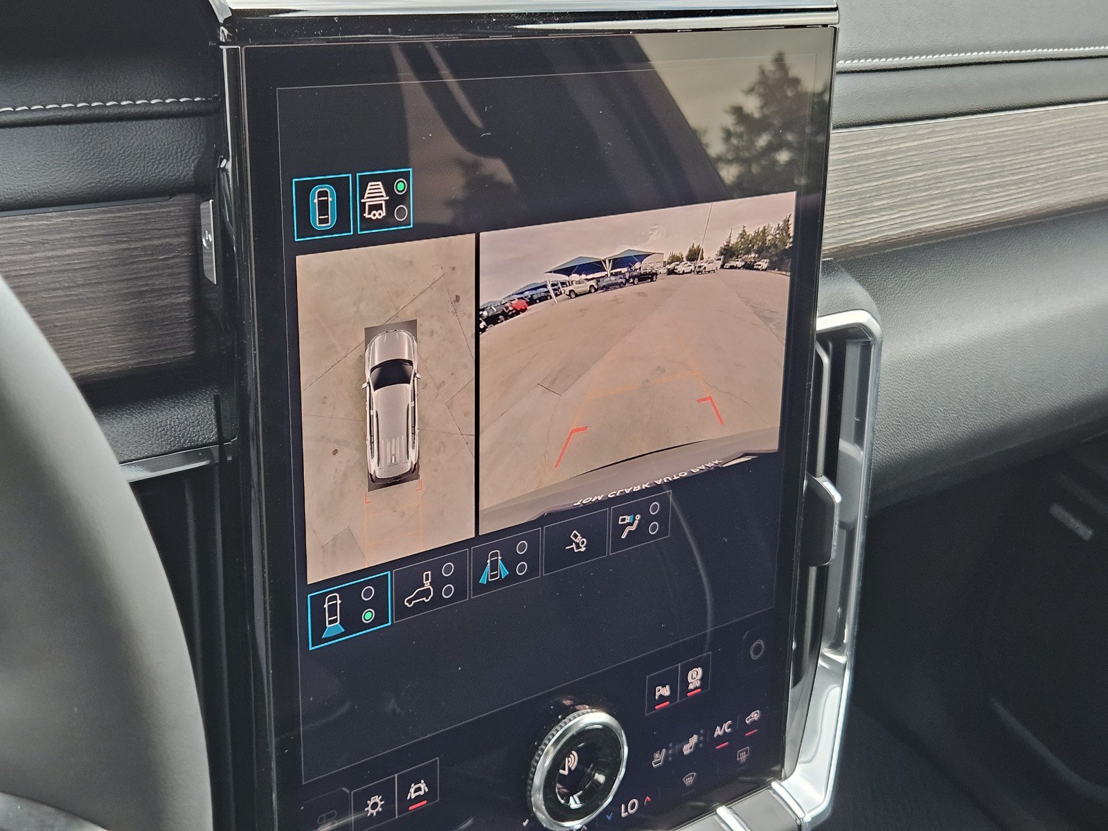 New 2027 GMC Acadia Denali FWD image 13