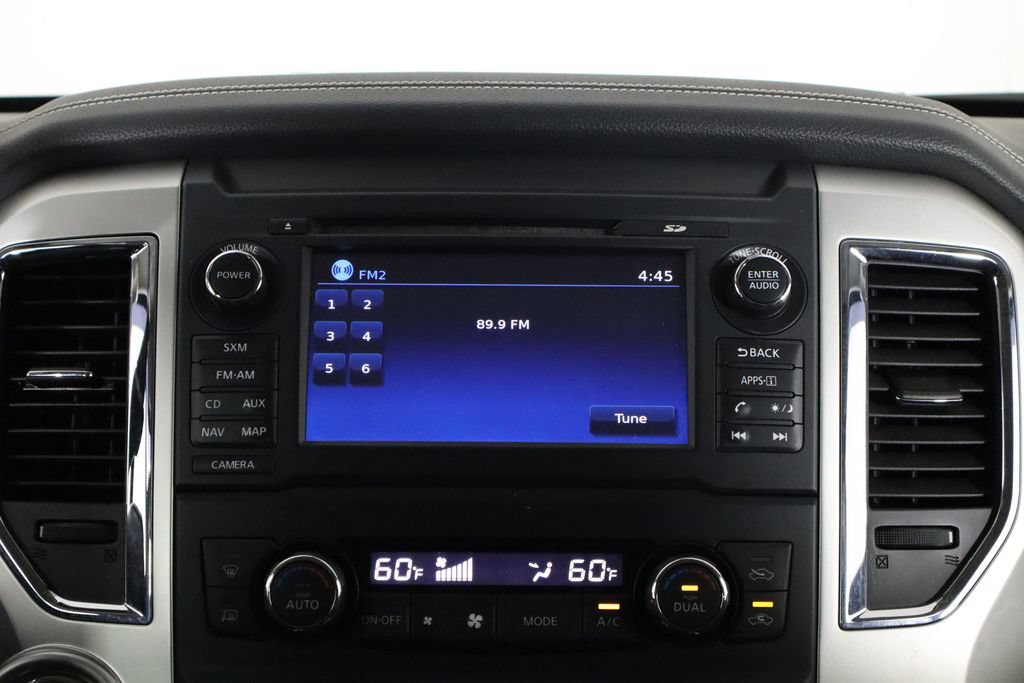 Used 2017 Nissan Titan PRO-4X AWD/4WD image 27