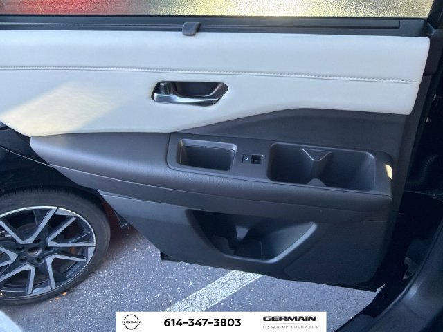 New 2026 Nissan Pathfinder SL w/ SL Premium Package AWD/4WD image 12