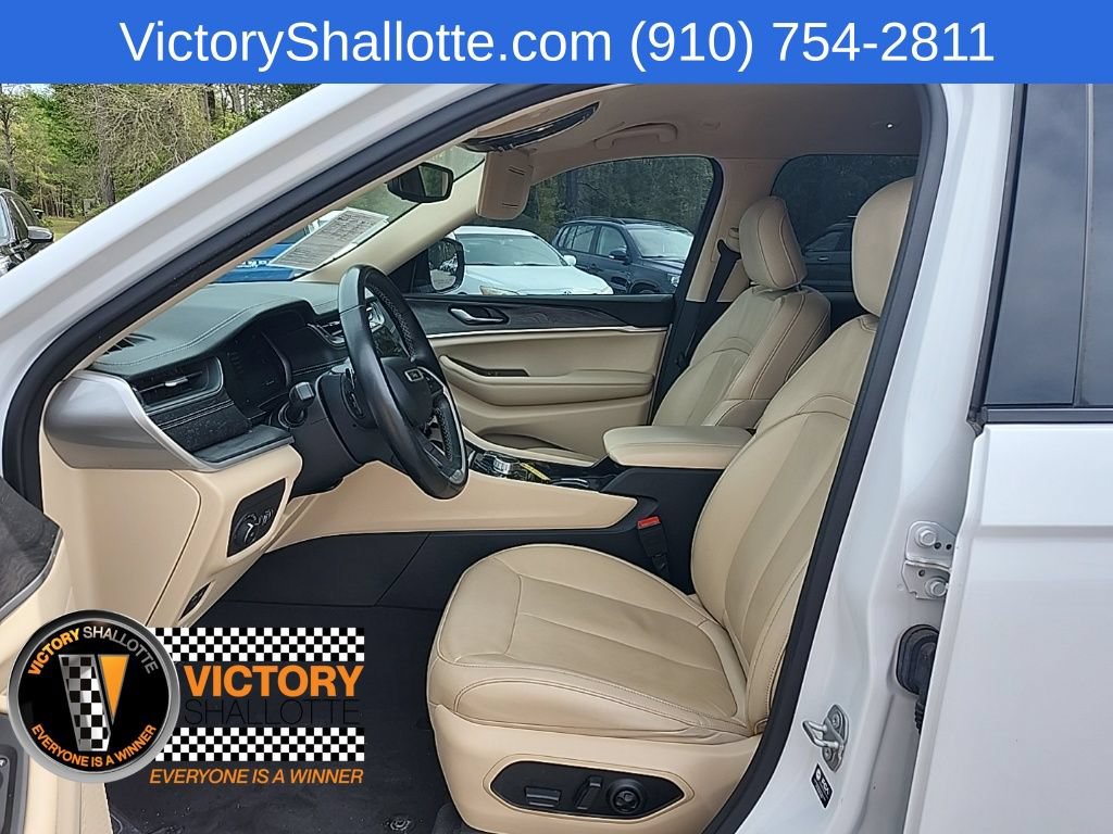 Certified 2021 Jeep Grand Cherokee L Limited AWD/4WD image 16