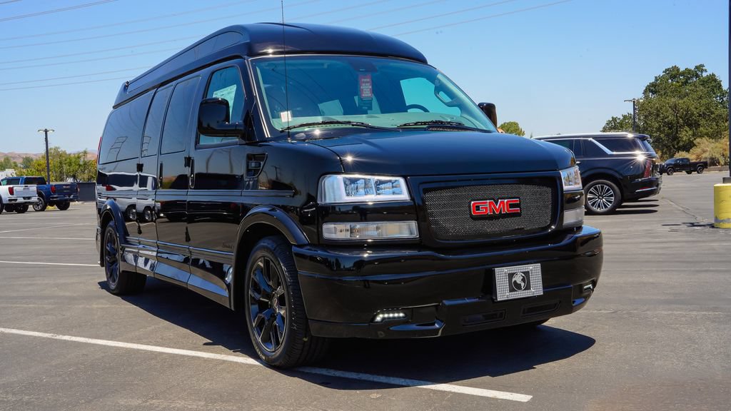 New 2026 GMC Savana 2500 Extended w/ Driver Convenience Package RWD image 5