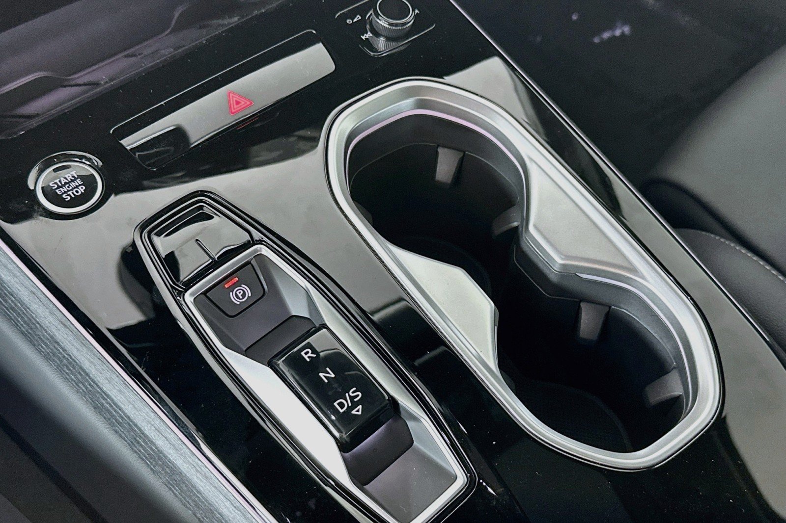 New 2026 Audi A6 Premium Plus AWD/4WD image 7