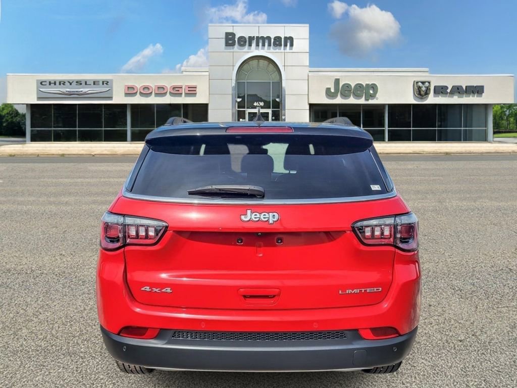 Used 2023 Jeep Compass Limited image 6